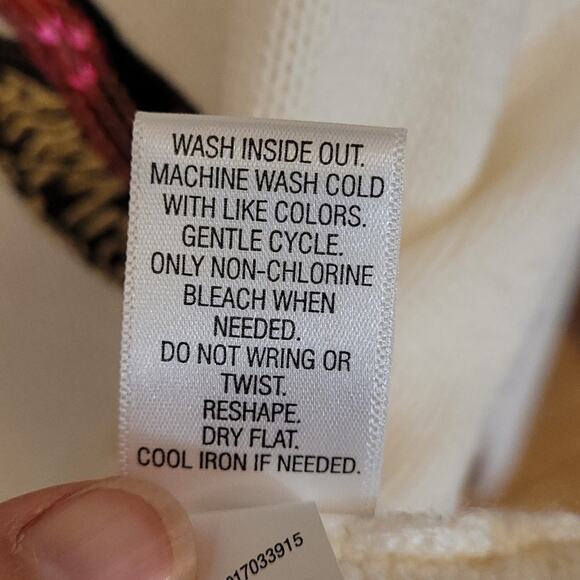 Croft & Barrow Adorable Cardinal on Pine Branch Sweater White Size XL Sequins - Picture 10 of 10